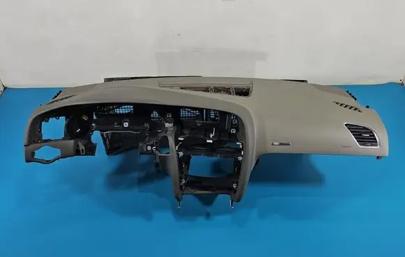 Audi A5 8T 8F Dashboard IMPRK1578726