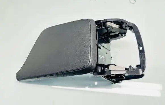 Volvo V90 Cross Country Armrest 31420995