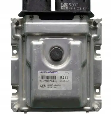 Hyundai i30 Engine control unit/module 3911504411