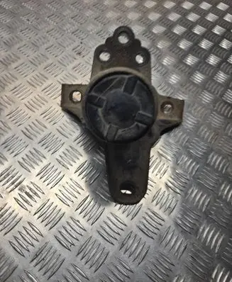 Ford Focus Engine mount bracket 98AB6037CD 359A