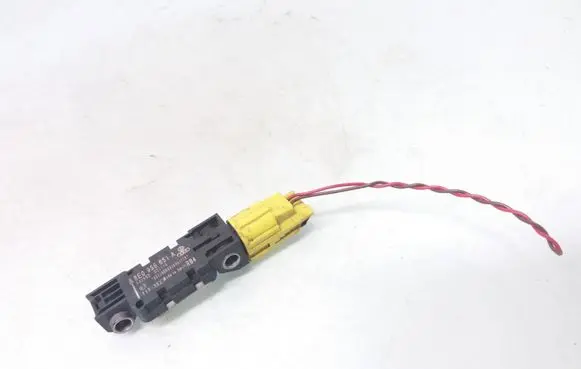 Audi A4 S4 B7 8E 8H Airbag deployment crash/impact sensor 8E0959651A