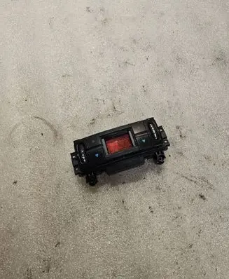 Mercedes-Benz E W211 Climate control unit 2118300285 00081904
