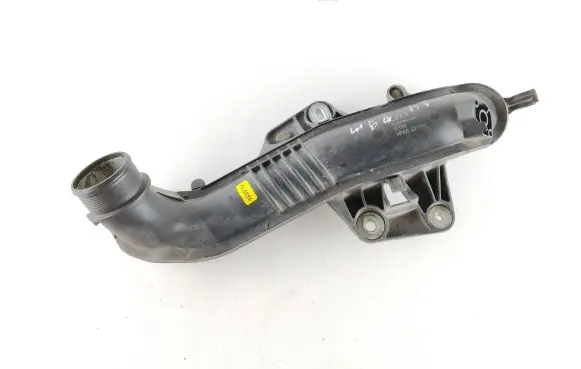 Audi A4 S4 B8 8K Intercooler hose/pipe 8K0145673L