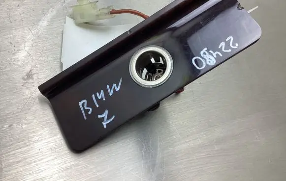 BMW 7 E38 Cigarette lighter 