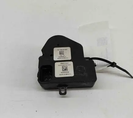 Tesla Model X Other devices 600737000F