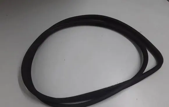 KIA Sorento Front door rubber seal 821202P000