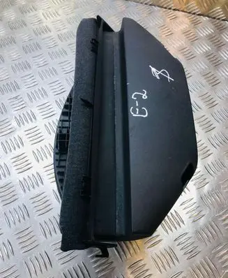 Steering wheel column trim