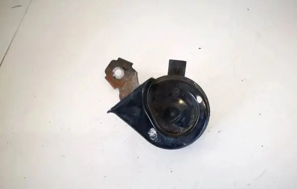 Volkswagen Golf V Horn signal e9011157