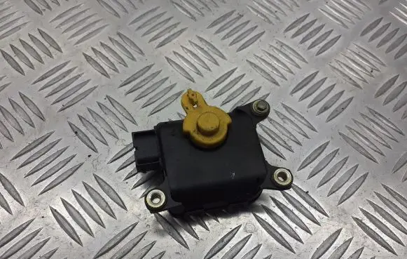 Skoda Octavia Mk1 (1U) A/C air flow flap actuator/motor 8D2820511C