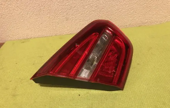 Mercedes-Benz GLA W156 Tailgate rear/tail lights A1569061158