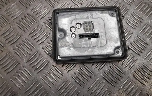 Tesla Model X Light module LCM 0020102404