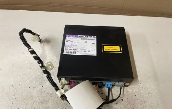 Jaguar XF X250 Navigation unit CD/DVD player 4621009451 AW8310E887CB