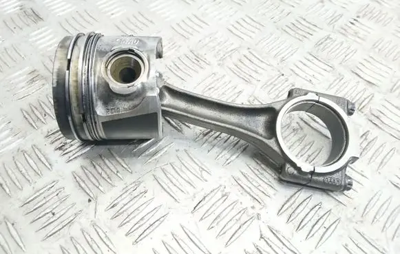 Volkswagen PASSAT B6 Piston with connecting rod