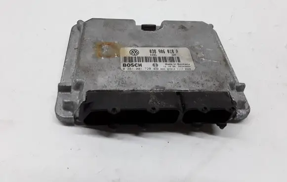 Volkswagen PASSAT B5 Engine control unit/module 038906018P 0281001720