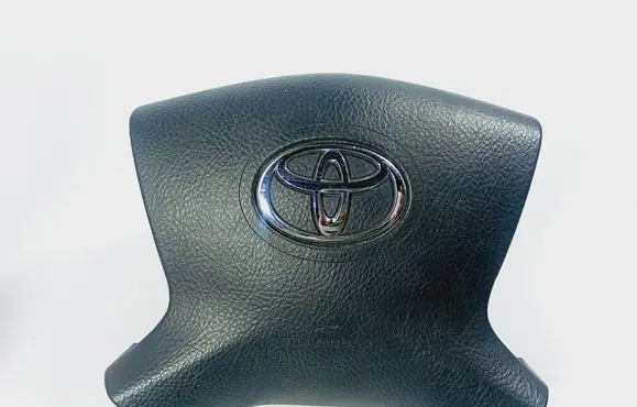 Toyota Avensis T250 Steering wheel airbag 4513005112A 62112050A 565D07RX0150189