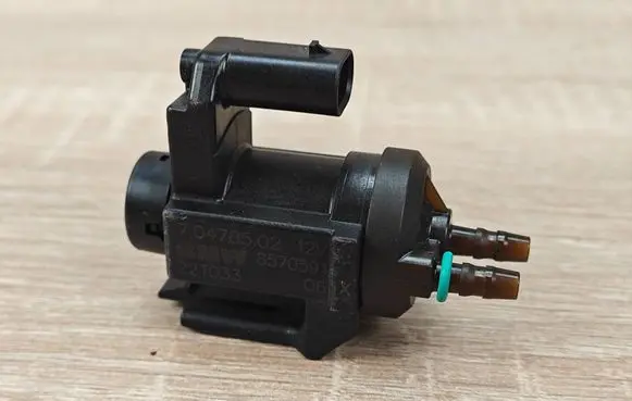 BMW 4 G22 G23 G24 G26 Vacuum valve 8570591