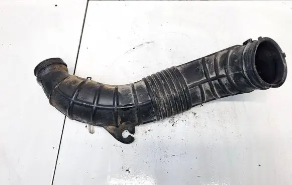 Hyundai Santa Fe Air intake hose/pipe 281382B200 28138-2B200
