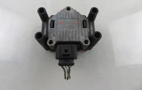 High voltage ignition coil