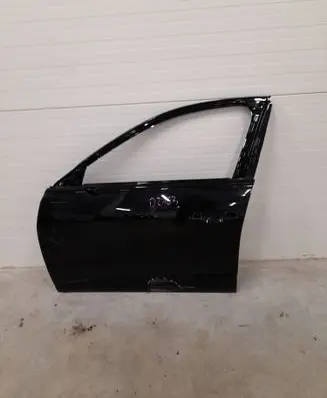 Audi A6 C7 Front door