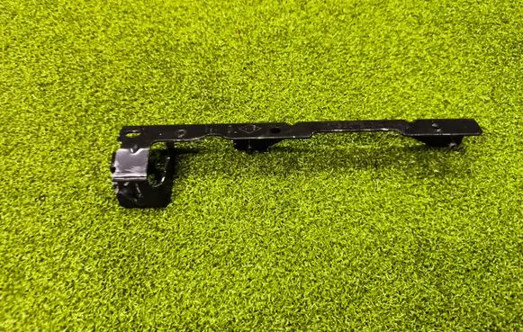 Engine mounting bracket