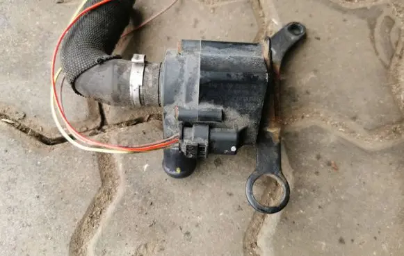 Volkswagen Phaeton Electric auxiliary coolant/water pump 059121004F 3000044594