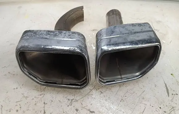 BMW X4 G02 Muffler ending 9894675 989467503 1830