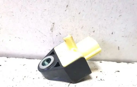 Lexus RX 450H Airbag deployment crash/impact sensor 8983147050