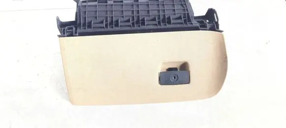 BMW X3 F25 Fuse box cover 9210486 10055913 105019669