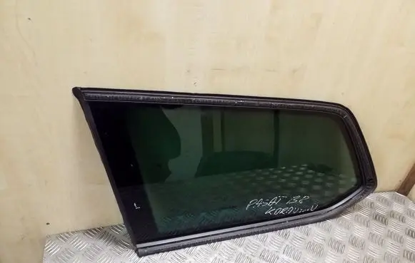 Volkswagen PASSAT B8 Rear side window 3G9845297
