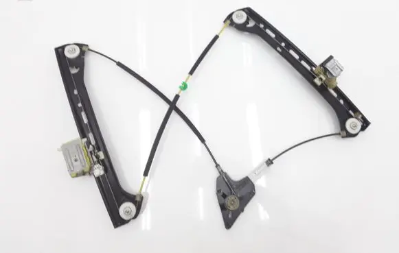 Mercedes-Benz C W205 Front door electric window regulator A2057206620