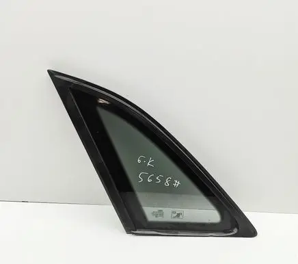 Audi RS Q3 Rear side window 8U0845299C