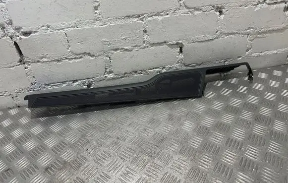 Mercedes-Benz E W212 Other trunk/boot trim element A2128490603
