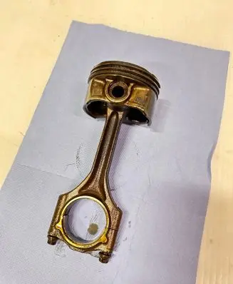 BMW 3 E46 Piston with connecting rod