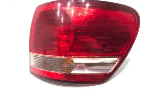 Toyota Avensis Verso Rear/tail lights