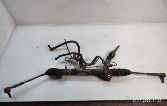 Nissan X-Trail T30 Steering rack