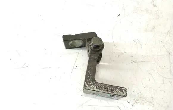 Seat Altea Rear door upper hinge 5P0833402C
