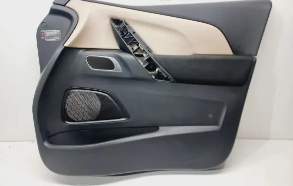 Citroen C4 Grand Picasso Front door card panel trim 96784515BS