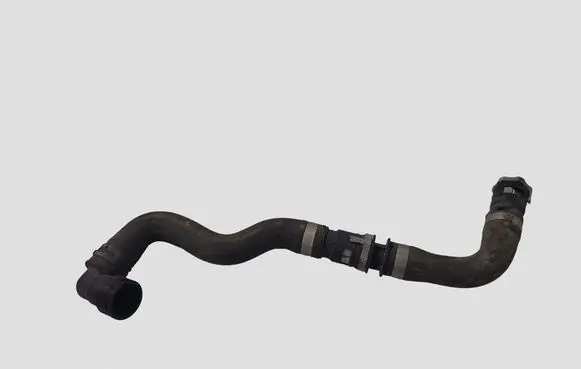 Volvo V40 Engine coolant pipe/hose 31319129
