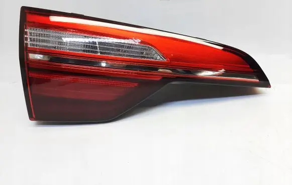 Audi A4 S4 B9 Tailgate rear/tail lights 8W9945075