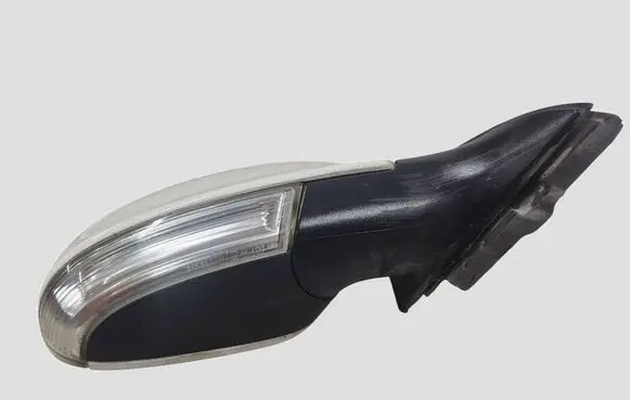 Volkswagen Golf V Front door electric wing mirror 1K5857934