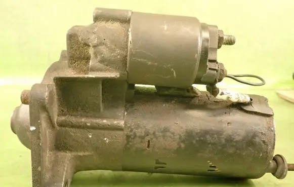 Volvo S60 Starter motor 1005921794