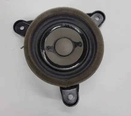 Audi A8 S8 D4 4H Front door speaker 4H0035397 3168420010