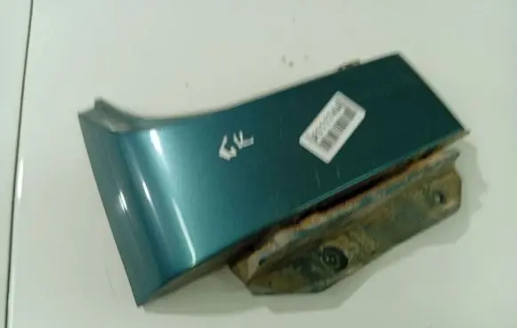 Nissan Primera Rear/tail light trim molding 78127AU200