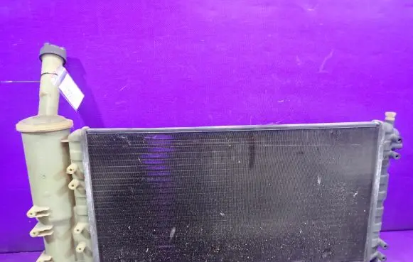 Fiat Punto (188) Coolant radiator B566