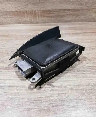 BMW X5 F15 Blind spot module 686715802 12037310 66326867158