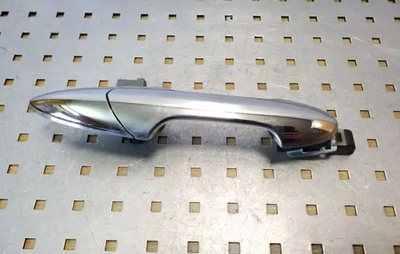 Honda FR-V Rear door exterior handle