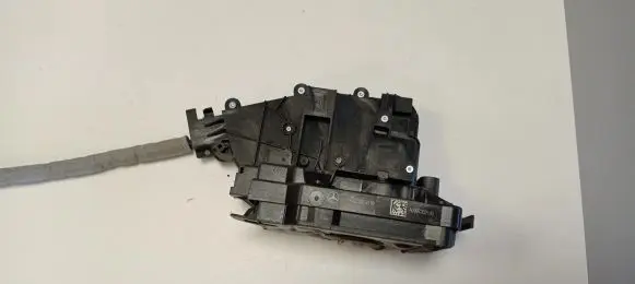 Mercedes-Benz GLC C253 Front door lock A2220063999 A0997202100