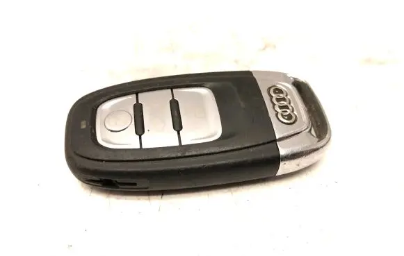 Audi A5 Sportback 8TA Ignition key/card 