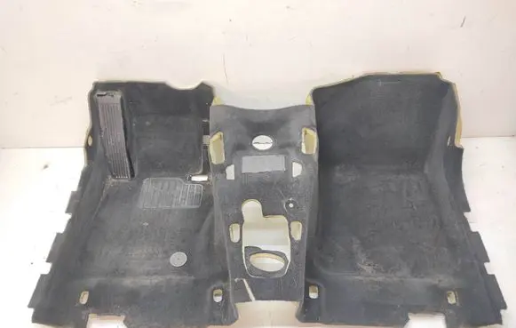 BMW X1 E84 Front floor carpet liner 2990487