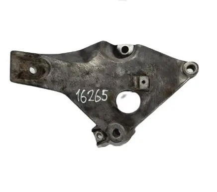 BMW X1 E84 Engine mounting bracket 6775041